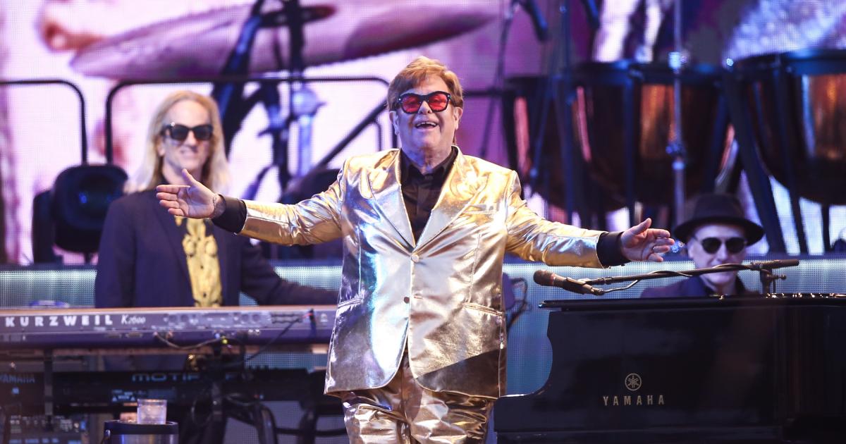 Elton John se despide de los escenarios tras 52 años de pura alegría