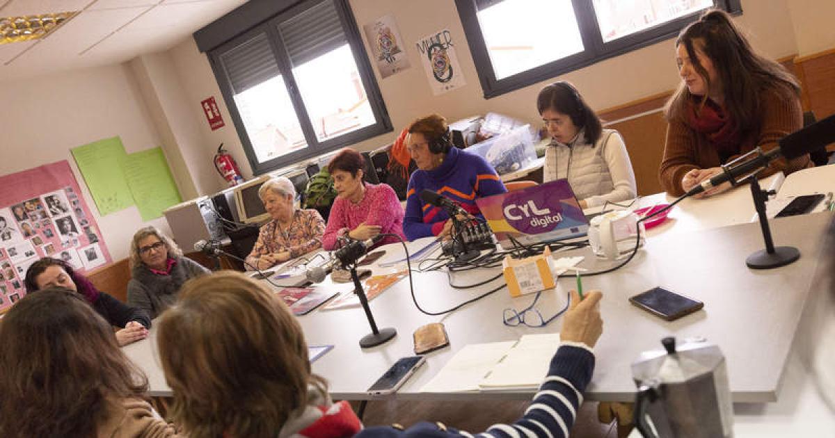 La Radio Que Une Y Empodera A Las Mujeres De Villaquilambre