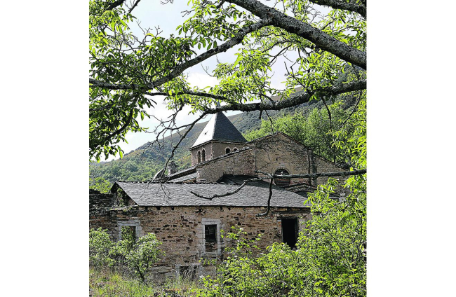 Monasterio de Montes de Valdueza. L. DE LA MATA