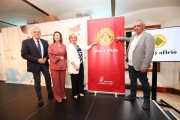 El nuevo distintivo de la Artesanía de Castilla y León, presentado ayer, lleva el lema 'Alma y oficio'.