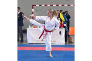 Isabel Tagarro, medalla de plata en kumite. DL