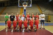 El equipo de baloncesto inició ayer su preparación. MIGUEL F. B.