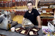 La Cilla de Feito se encuentra en la plaza San Martín 1. Abre sus puertas de lunes a domingo desde las 11.00 horas. El teléfono de contacto es 656933384