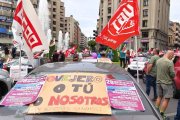 Caravana de protesta contra el dueño de Laboratorios Ovejero y a favor de la plantilla, que continúa en huelga indefinida. DL