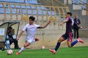 Riki Mangana durante un partido con la elástica de la Cultural esta temporada. DL