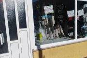 Uno de los negocios afectados por los robos. CAMPOS