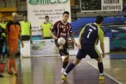 Lescún, a la izquierda, es uno de los habituales en el cinco inicial del conjunto leonés
