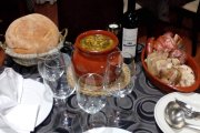 Restaurante Las Colineras. Calle Carretera 3 (La Mata de Curueño ) León. 987 342 216.