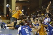 Partido de balonmano entre el Ademar León y el Wisla Plock. F. Otero Perandones.