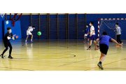 La base del Abanca Ademar completó ayer su primer entrenamiento grupal en meses. MARCIANO PÉREZ