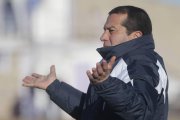 El técnico leonés no seguirá al frente de la Peña
