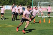 Marcos González durante un entrenamiento de preparación de pretemporada. DL