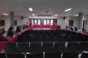 Votación del Pleno de ayer para la aprobación de la licitación del suministro eléctrico. A. RODRÍGUEZ