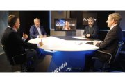 Juan Francisco Martín, Joaquín S. Torné, Marisa Vázquez, Roberto Núñez y Javier Vega, durante la tertulia de El Filandón celebrada anoche en los estudios de La 8.