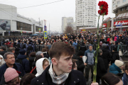 Miles de personas fueron a darle un último adiós al opositor ruso en Moscú.
