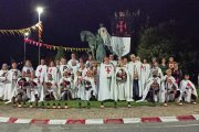 La glorieta del
Señor de
Bembibre, en la
confluencia de
Bembibre con
San Román, se
convirtió en la
noche del
sábado en todo
un espectáculo
de caballeros
templarios.