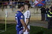 Dos jugadores durante el partido.