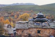 Edificios únicas en La Cabrera.