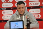 Raúl Llona, entrenador de la Cultural, advierte del peligro que presenta el Zamora.