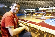 El exjugador del Ademar Héctor Castresana.