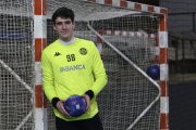 Marcos García es otra de las joyas que ya se forman con el primer equipo del Ademar.