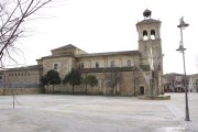 La plaza del Negrillón de Boñar es el centro de muchas actividades.