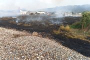 Finca afectada por el fuego en Posada del Bierzo.