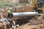 Este lunes se corta el agua general del Canal Bajo y se suelda la última tubería.