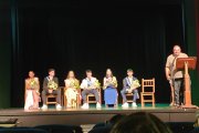 Un momento de la ceremonia de elección de reyes y reinas de las fiestas de Valderas.