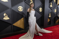 Taylor Swift asiste a la 66ª edición de los Premios Grammy, celebrada el pasado febrero, en Crypto.com Arena en Los Ángeles, California (EE. UU). EFE/ Armando Arorizo