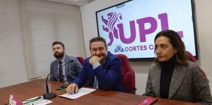 Luis Mariano Santos y Alicia Gallego, en una imagen de archivo en la sede de UPL.