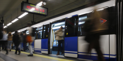Imagen de archivo del metro de Madrid. EFE/J.P. Gandul