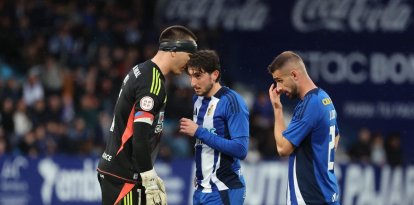 Una semana más Prieto fue el mejor de la Deportiva, aunque nada pudo hacer en el gol.