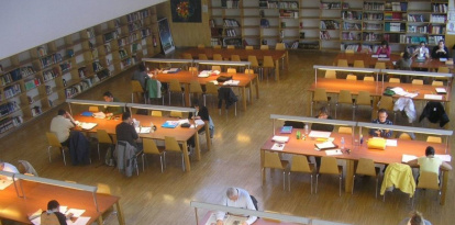Biblioteca Municipal Cronista Luis Pastrana.