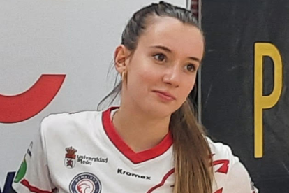 El Bembibre Hockey Club se refuerza con cuatro canteranas.