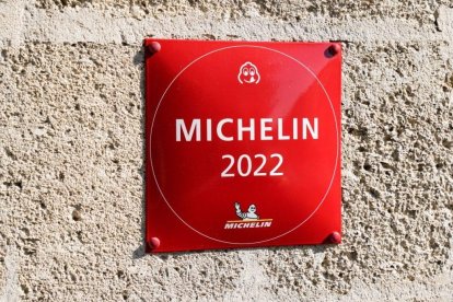 Logo distintivo de la estrella Michelin.