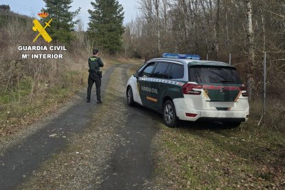 Agentes de la Guardia Civil.