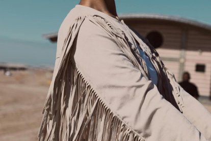 El estilo bohemio de los flecos vuelve con fuerza.