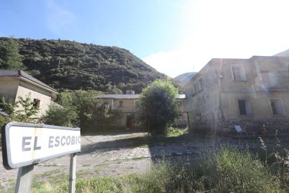 Imagen de archivo del poblado minero de El Escobio, en el municipio de Páramo del Sil.