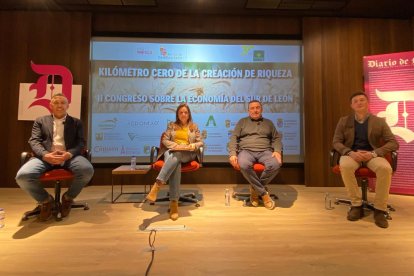 Ángel Pérez, María Carnero, Enrique Busto y José Alberto García.
