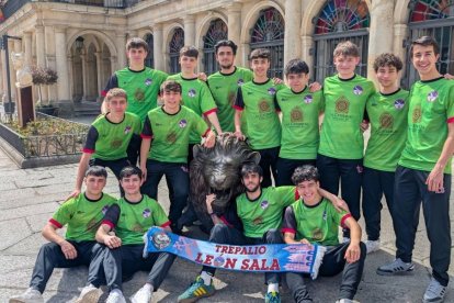 Formación del Trepalio FS que este viernes debutará en la Copa de España Juvenil.