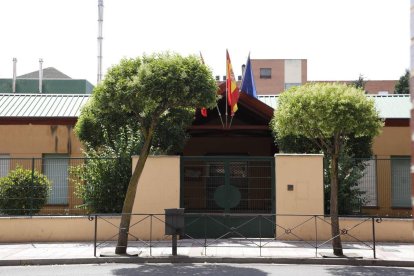 La escuela infantil Parque de los Reyes es titularidad de la Junta y es una de las más demandadas de la capital leonesa.