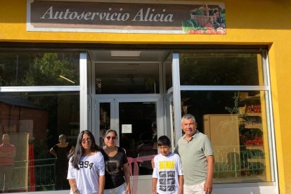 Familia del proyecto Repuebla en Tremor