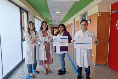 Profesionales del área de Cardiología en el hospital berciano.