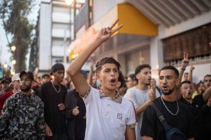 Jóvenes participantes en las protestas en Marruecos.