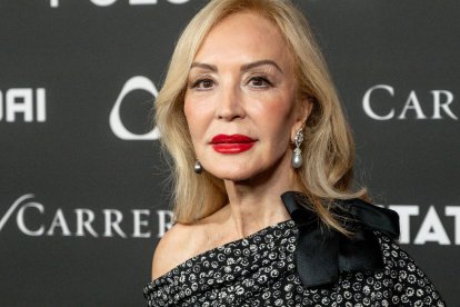 Carmen Lomana, referente de estilo y saber estar, defiende que la elegancia también se demuestra en la mesa.