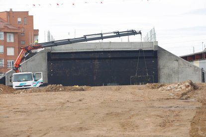 Armazón de la estructura del nuevo puente