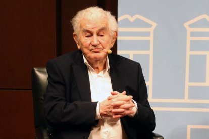 Imagen de archivo del poeta Antonio Gamoneda.