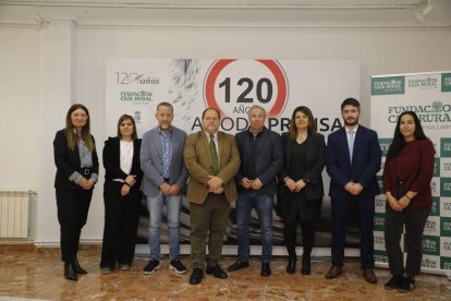 Elena Baílez, Eva del Río, Ramiro López, Javier Carrera, Joaquín S. Torné, Eva Pérez Gredilla, Iván Pérez Turrado y Silvia Cubría, en la inauguración.