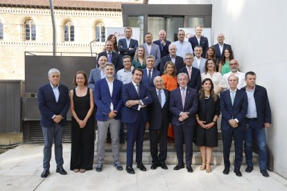 La Cámara de Comercio, Industria y Servicios de León celebra el pleno constituyente para el mandato 2026-2030.